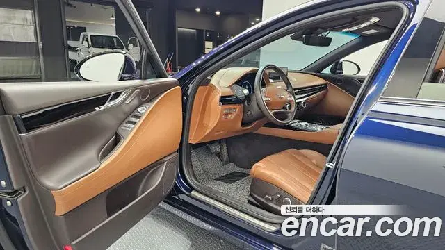 Genesis G80 2023 — Şəkil 31/34