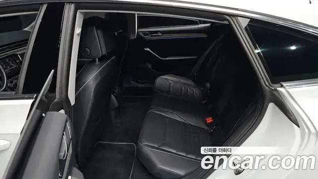 Volkswagen Arteon 2019 — Photo 2/33
