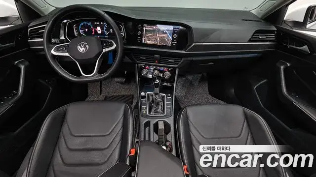 Volkswagen Jetta 2024 — Photo 25/36
