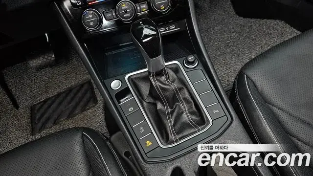 Volkswagen Jetta 2024 — Photo 35/36