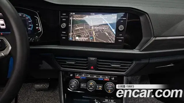 Volkswagen Jetta 2024 — Photo 10/36