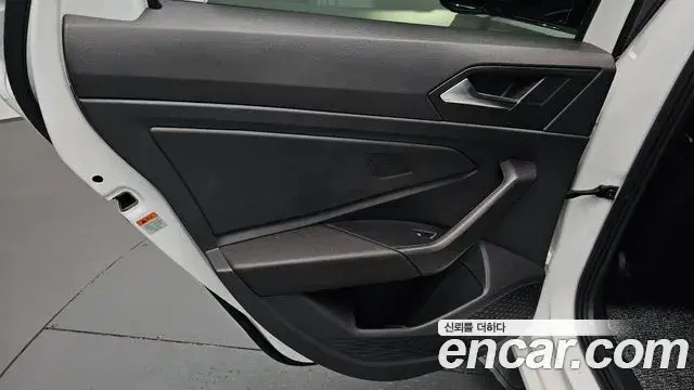 Volkswagen Jetta 2024 — Photo 20/36