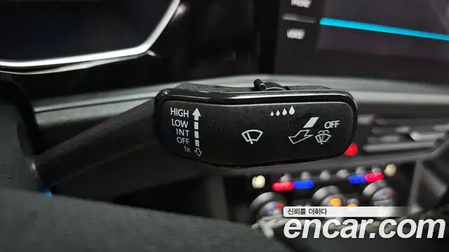 Volkswagen Jetta 2024 — Photo 24/36
