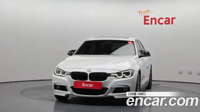 BMW 3 Series 2018 — Фото 3/20