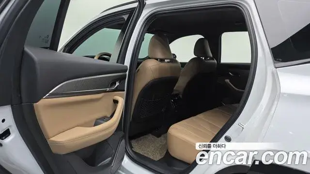 Renault Samsung Grand Koleos 2025 — Şəkil 2/34