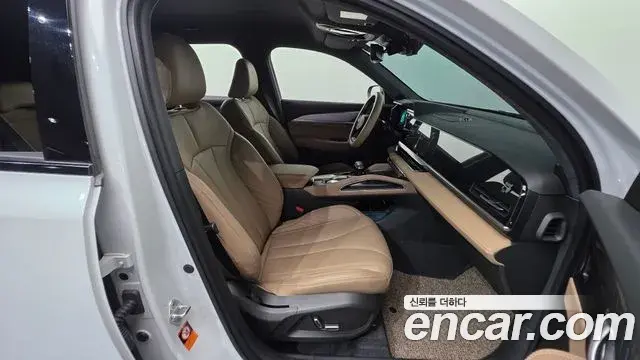 Renault Samsung Grand Koleos 2025 — Şəkil 33/34