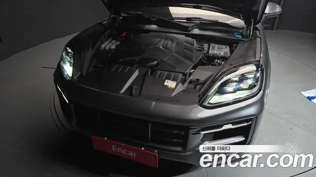 Porsche Cayenne 2024 — Şəkil 16/20