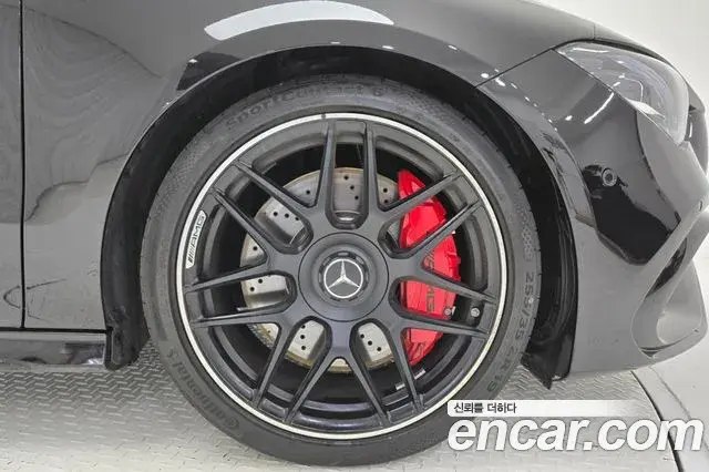 Mercedes-Benz CLA-Class 2025 — Фото 5/20