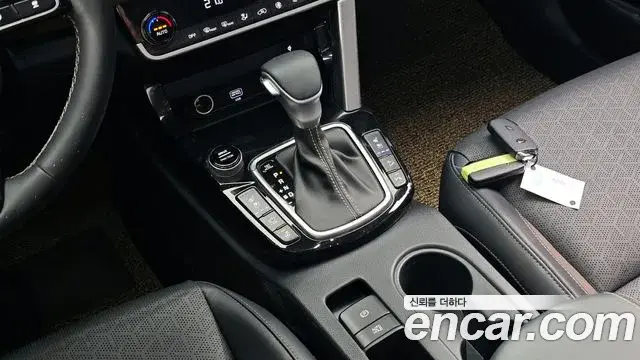 Kia Seltos 2021 — Фото 9/20