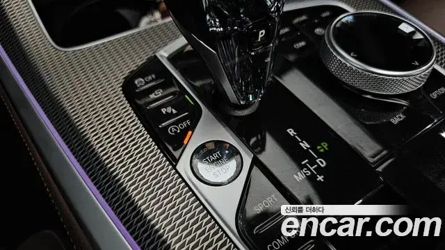 BMW X5 2019 — ფოტო 19/33