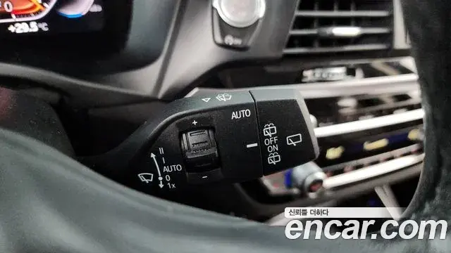 BMW X3 2020 — Şəkil 11/32