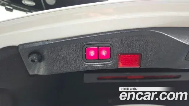 Mercedes-Benz C-Class 2021 — Şəkil 16/32