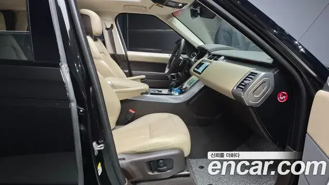 Land Rover Range Rover Sport 2022 — Şəkil 27/33
