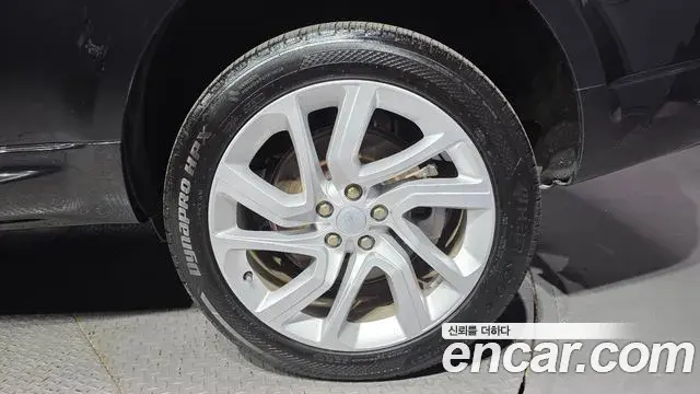 Land Rover Range Rover Sport 2022 — Şəkil 28/33