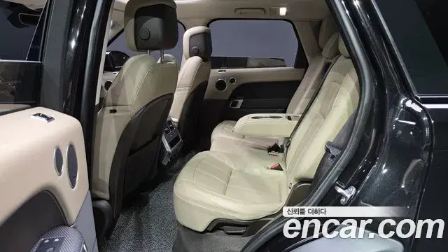 Land Rover Range Rover Sport 2022 — Şəkil 25/33