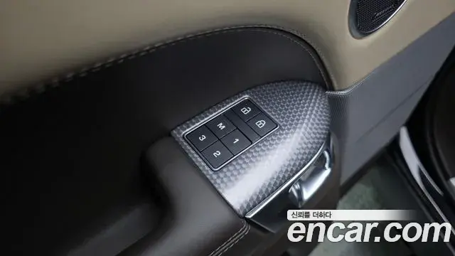 Land Rover Range Rover Sport 2022 — Şəkil 17/33