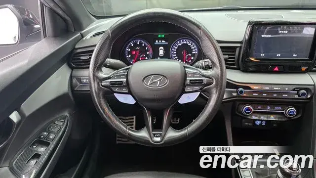 Hyundai Veloster 2019 — Фото 12/20