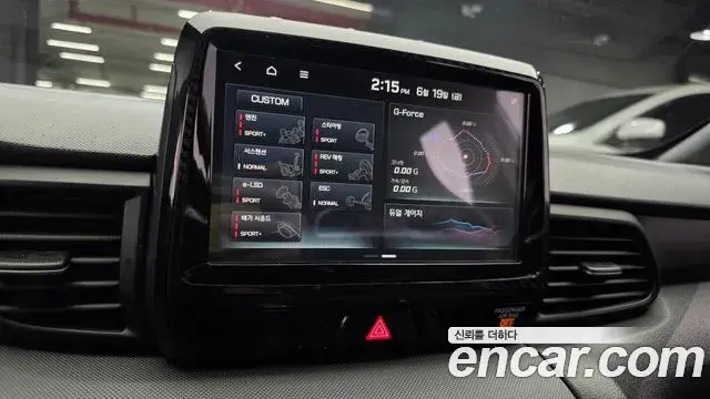 Hyundai Veloster 2019 — Фото 13/20