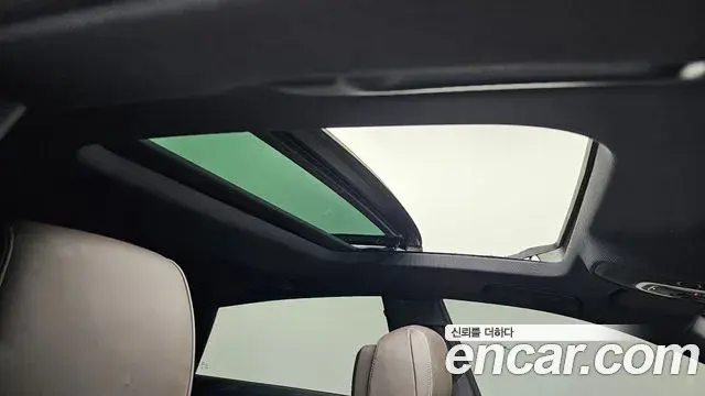 Audi A7 2022 — Şəkil 16/34