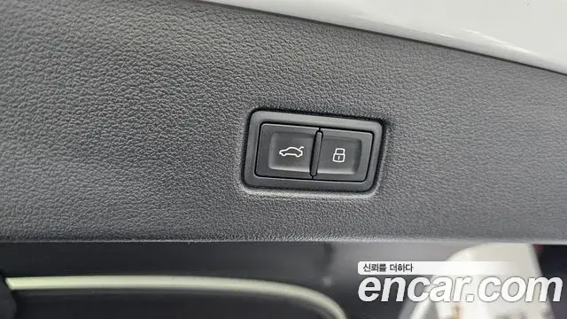 Audi A7 2022 — Şəkil 18/34