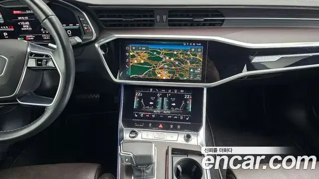 Audi A7 2022 — Şəkil 10/34