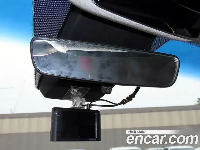 Hyundai Staria 2021 — Фото 12/20