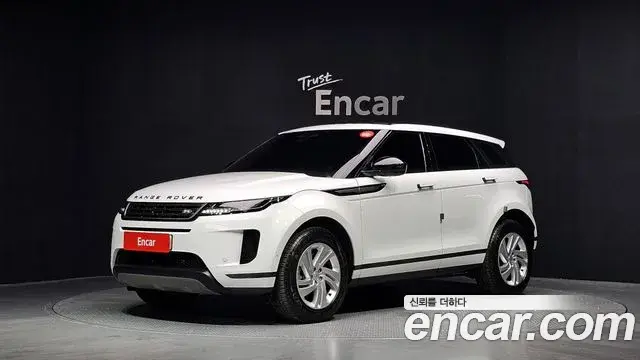 Land Rover Range Rover Evoque 2025 — Фото 1/20