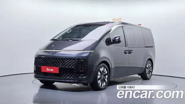 Hyundai Staria 2022 — Şəkil 1/20