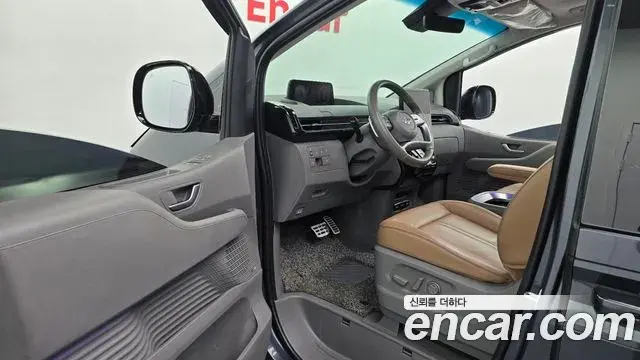 Hyundai Staria 2022 — Şəkil 10/20