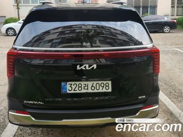 Kia Carnival 2025 — Şəkil 10/20