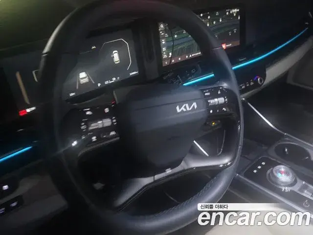 Kia Carnival 2025 — Şəkil 11/20