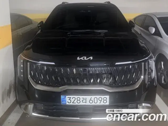 Kia Carnival 2025 — Şəkil 2/20
