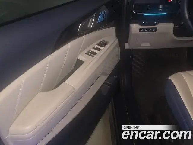 Kia Carnival 2025 — Şəkil 4/20