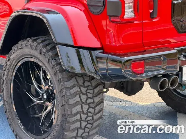 Jeep Wrangler 2021 — Photo 6/20