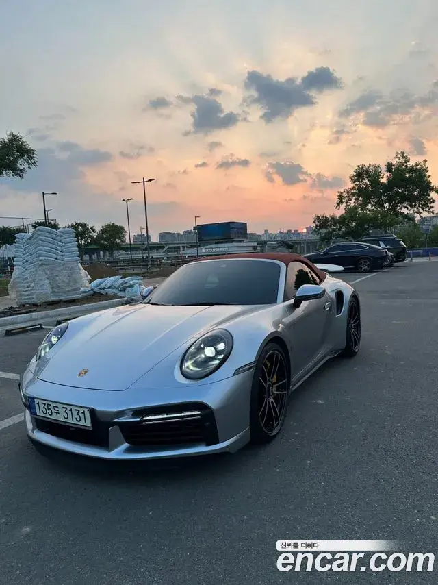 Porsche 911 2021 — Şəkil 1/20