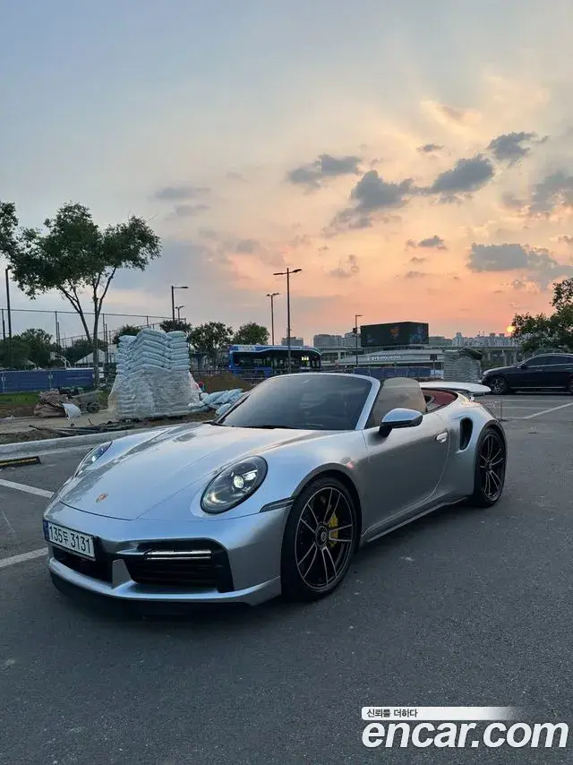 Porsche 911 2021 — Şəkil 14/20