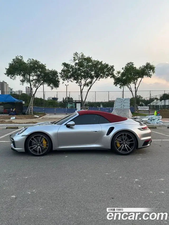 Porsche 911 2021 — Şəkil 3/20