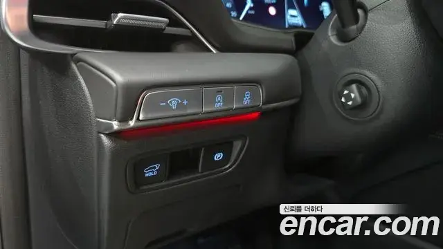 Genesis GV80 2021 — Photo 19/34