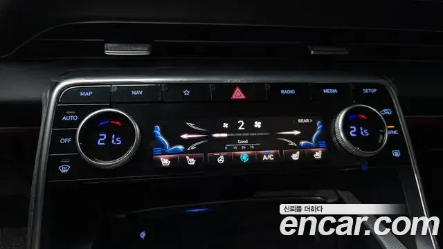 Genesis GV80 2021 — Photo 8/34
