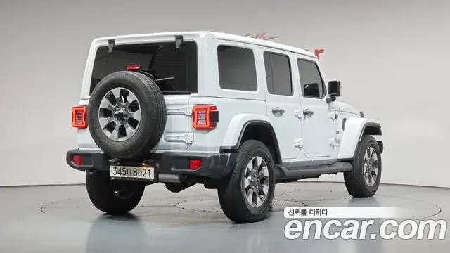 Jeep Wrangler 2020 — Şəkil 21/30