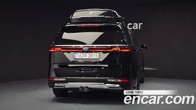 Kia Carnival 2020 — Фото 4/20