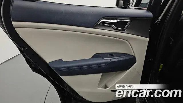 Kia Sportage 2025 — ფოტო 30/36