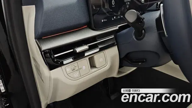 Kia Sportage 2025 — ფოტო 15/36