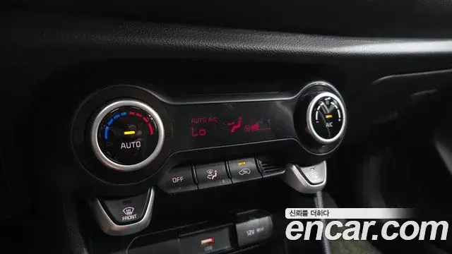 Kia Morning Urban 2021 — Şəkil 15/30