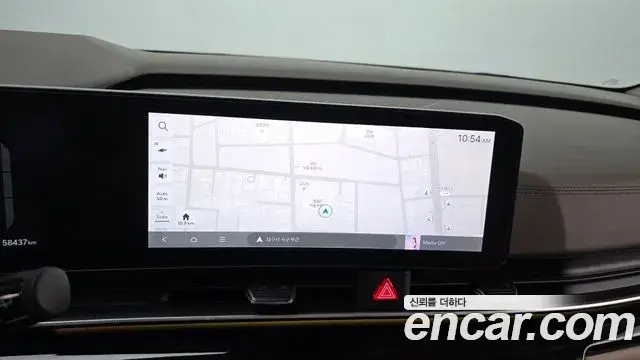 Kia Carnival 2024 — ფოტო 19/20