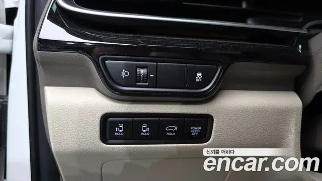 Kia Carnival 2024 — ფოტო 11/20