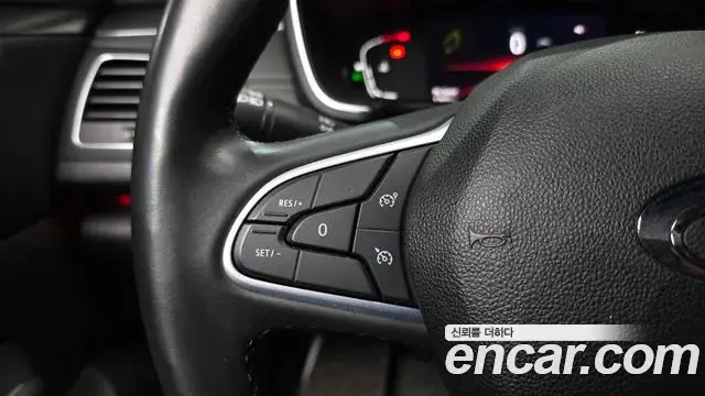 Renault Samsung SM6 2023 — Фото 17/20