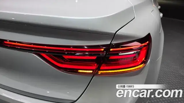 Renault Samsung SM6 2023 — ფოტო 28/30