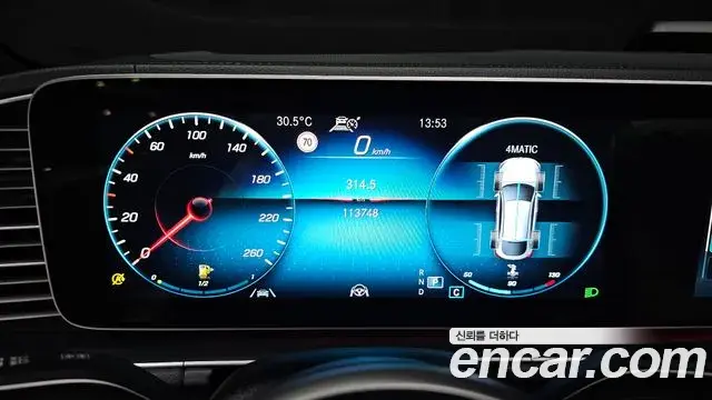 Mercedes-Benz GLE-Class 2021 — ფოტო 2/20