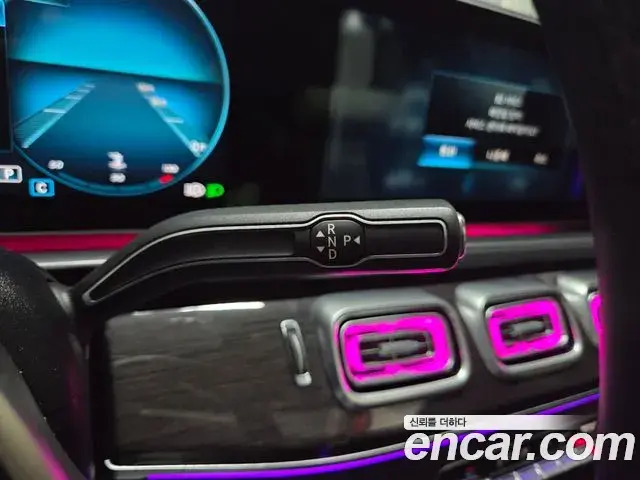 Mercedes-Benz GLE-Class 2021 — ფოტო 4/20